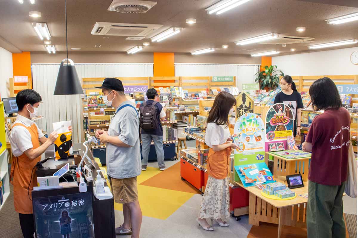 神保町店の様子