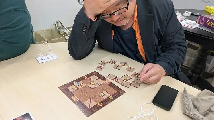 思うようにいかない配置に頭を抱える